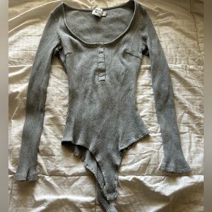 Princess Polly Ribbed Long Sleeve Scoop Neck Bodysuit in Heather Gray